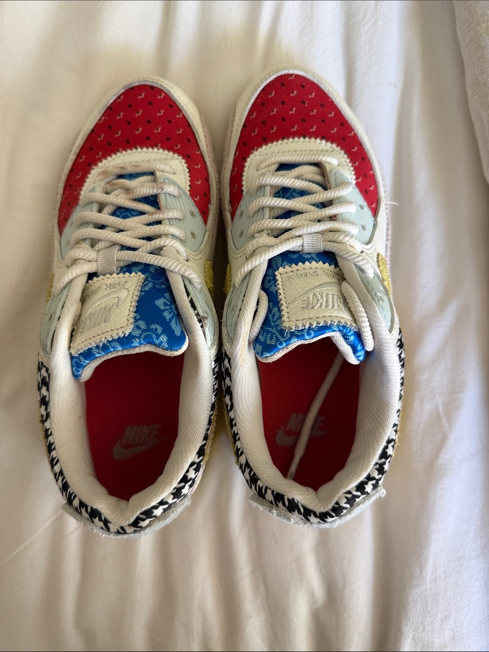 Nike Women’s Low Top Air Max 90- Red/Blue/White/Black